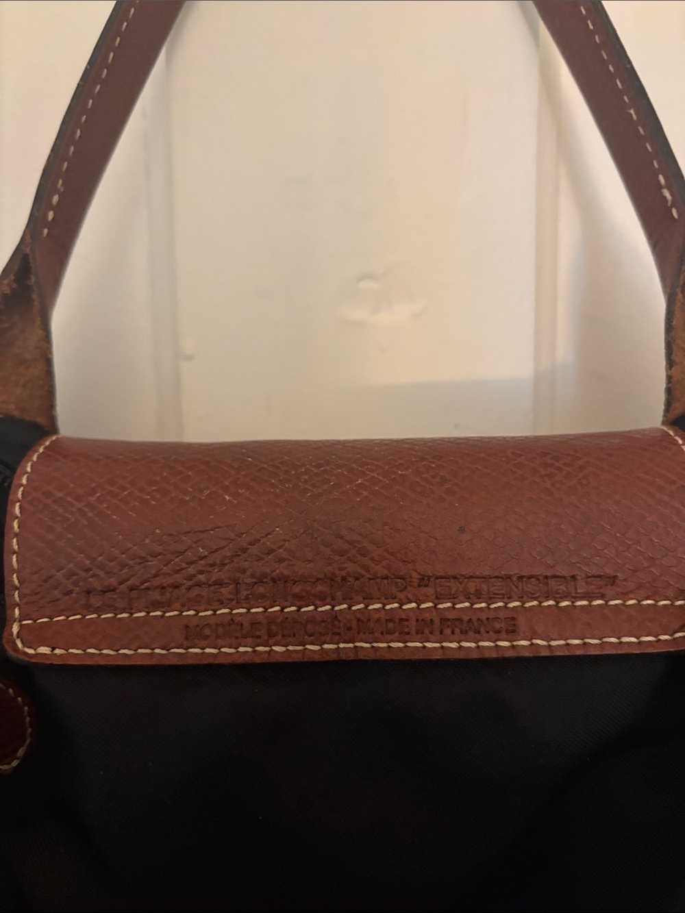 Longchamp Expandable Pliage Travel Tote with Brown Leather Trim - Picture 3 of 9